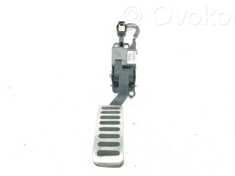 Acceleration sensor