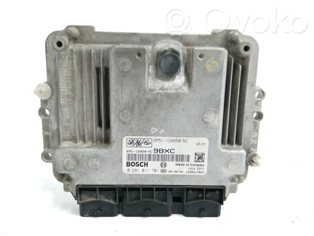Unidad de control/módulo del motor   6M5112A650NC,0281011701