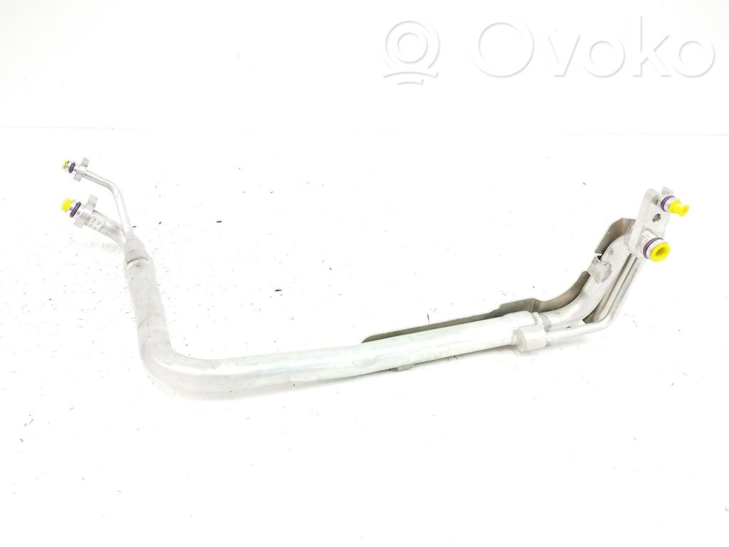 Tuyau de climatisation   5WB816738F