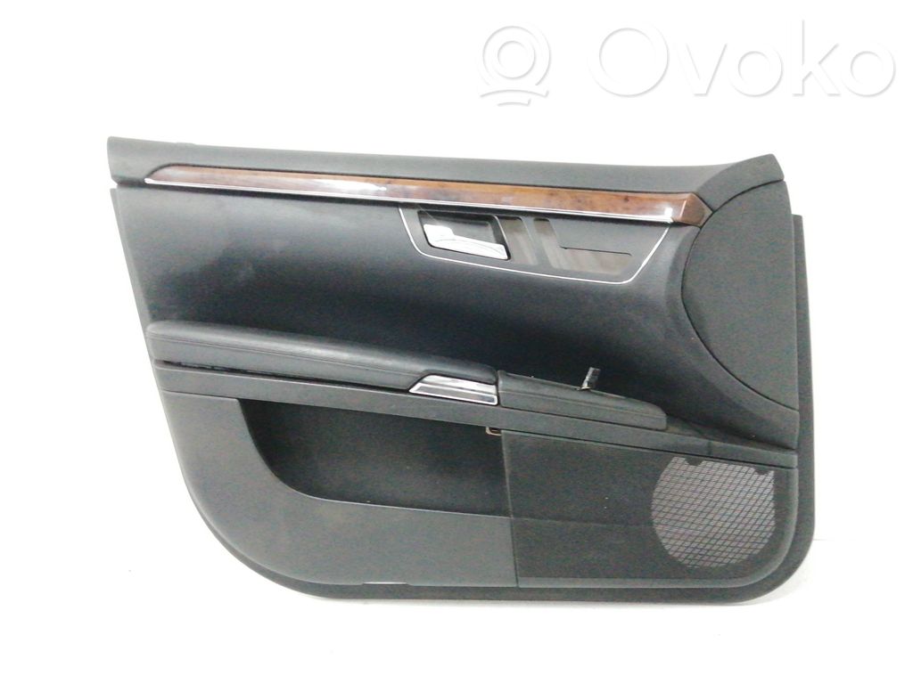 Mercedes-Benz Sprinter W901 W902 W903 W904 Rivestimento del pannello della portiera anteriore