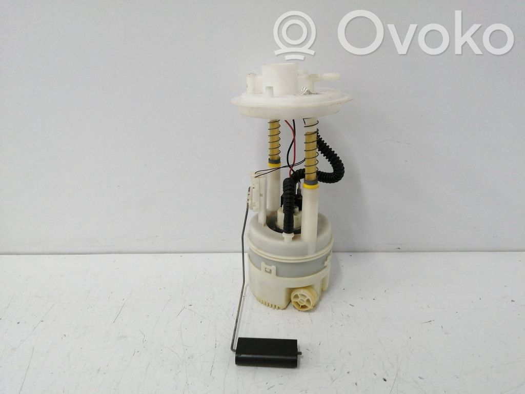 Pompe à carburant   705656510