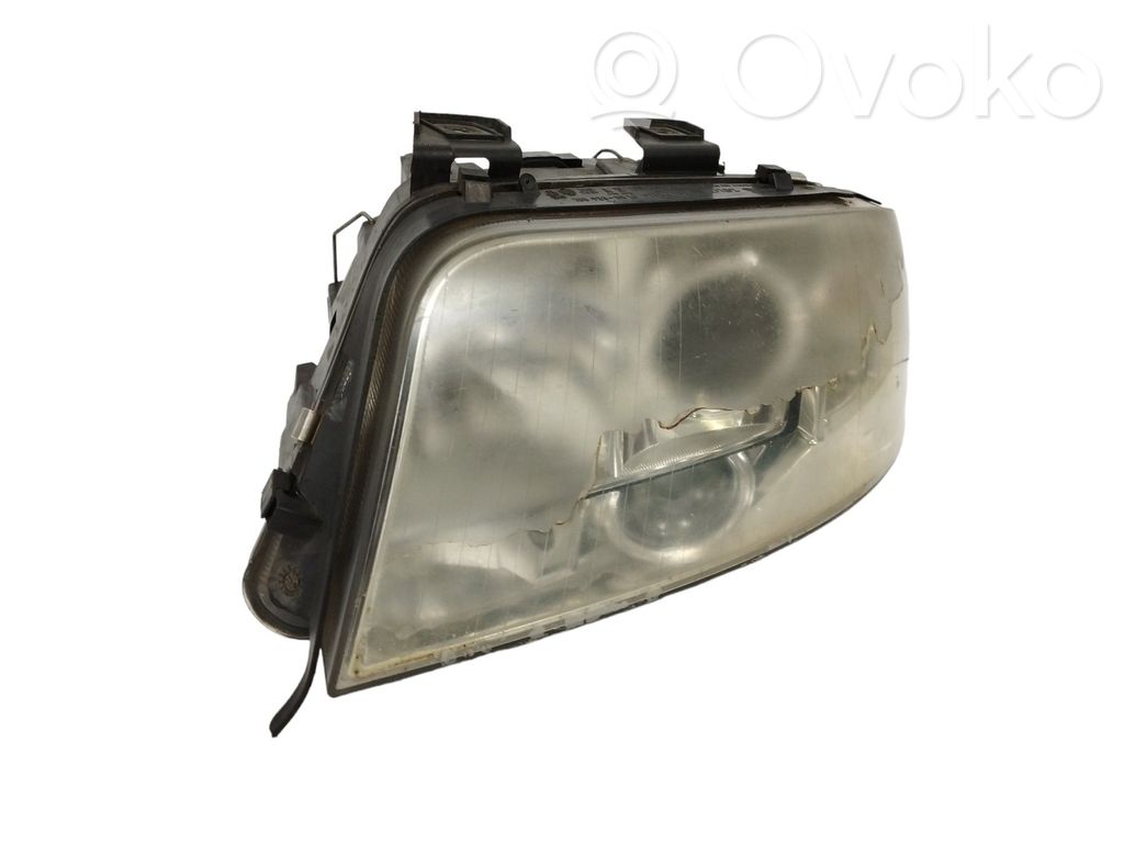 Audi A6 Allroad C5 Headlight/headlamp 