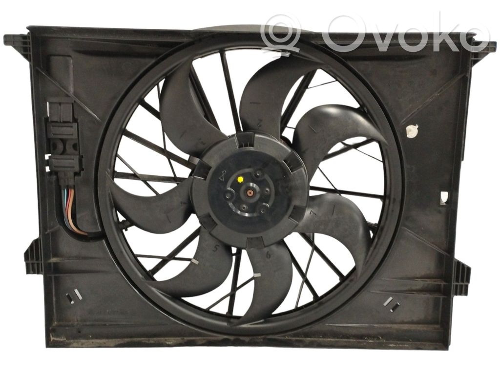Mercedes-Benz E W211 Ventilator electric răcire radiator 