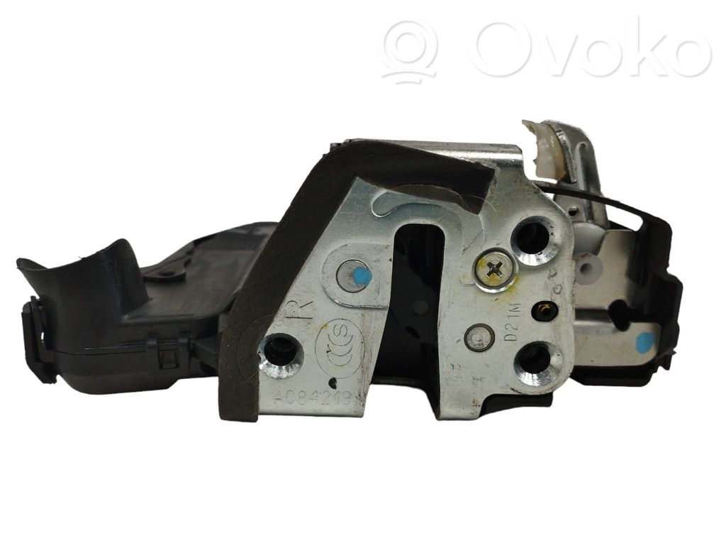 Cerradura de puerta delantera   6903005131