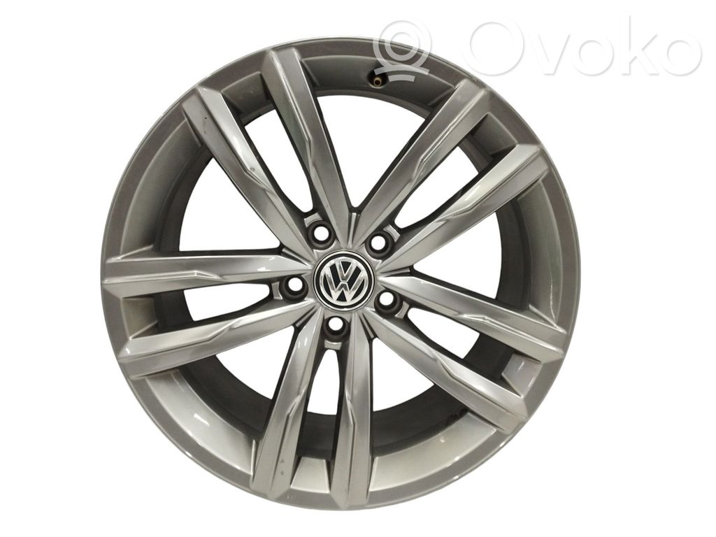 Volkswagen Passat Alltrack Cerchione in lega R18