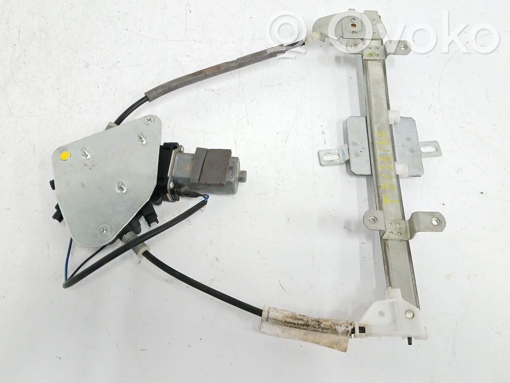 Nissan Terrano Macara geam ușă spate cu motor 