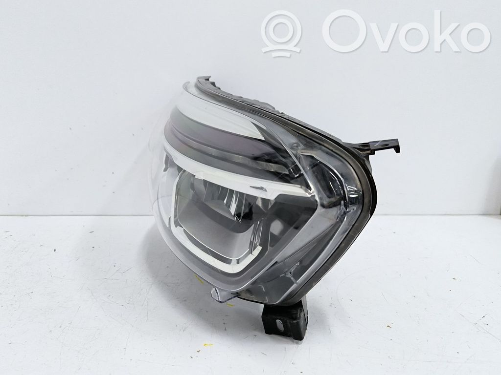 Headlight/headlamp   260107244R,01297706