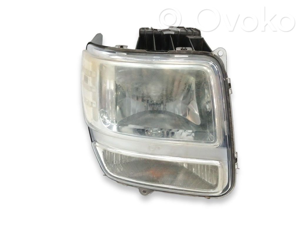 Dodge Nitro Phare frontale 