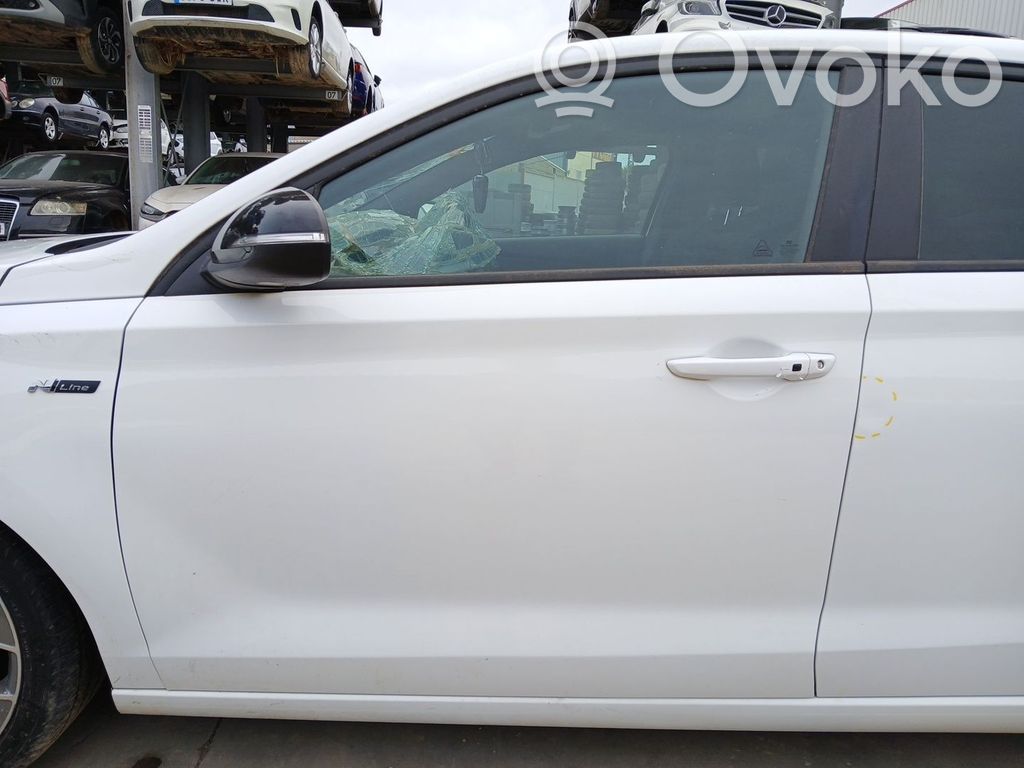 Hyundai i30 Puerta delantera 