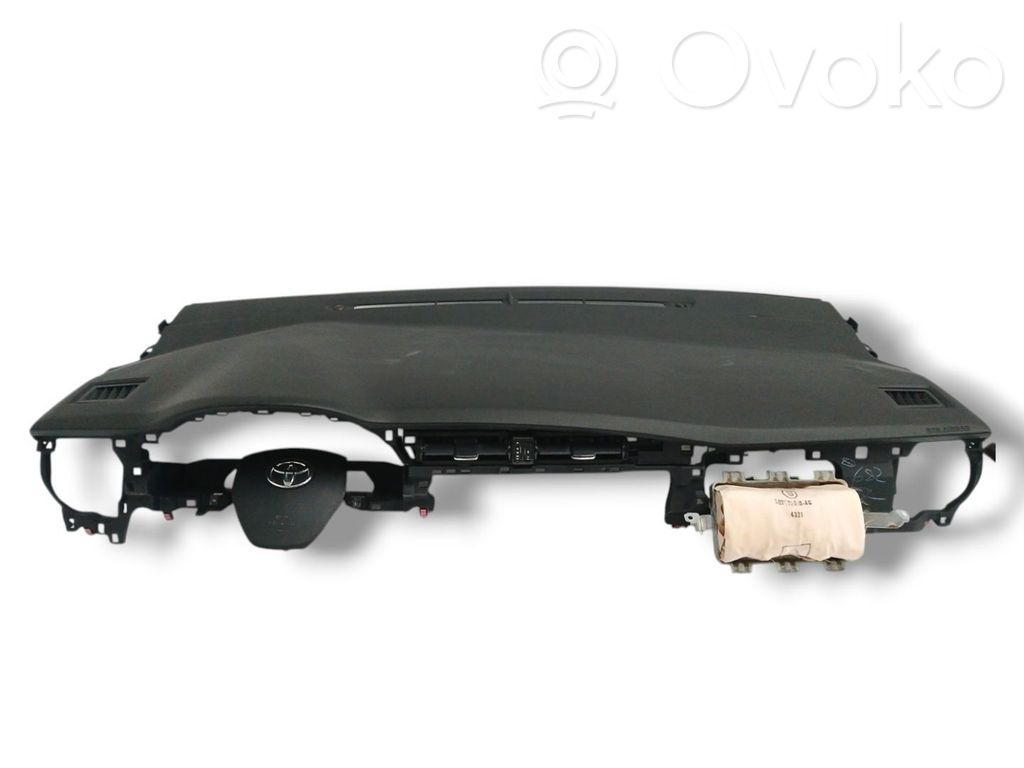 Dashboard   5540102160,4513002450C1,307822520