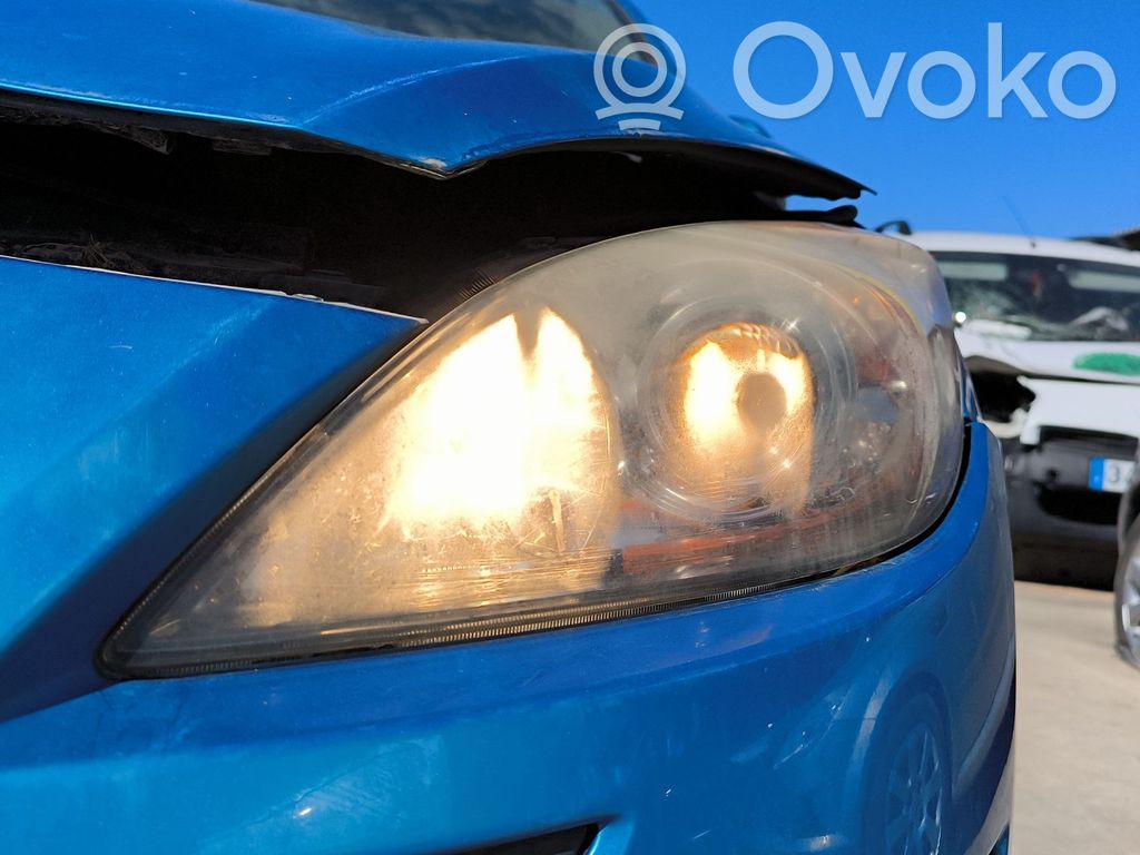Mazda 3 II Scheinwerfer 