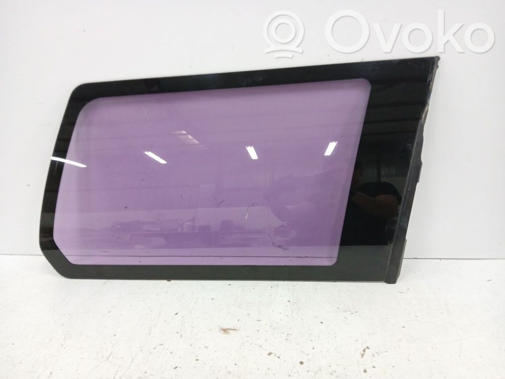 Mitsubishi Montero Geam lateral spate