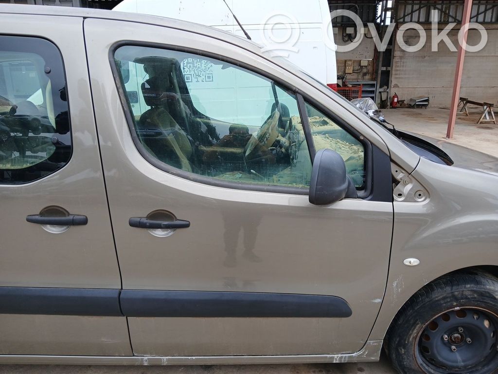 Durvis   9004Z6