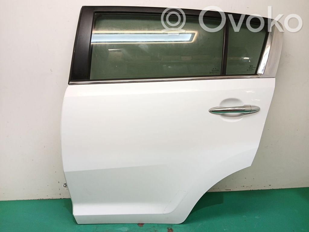 Puerta trasera   770033W000