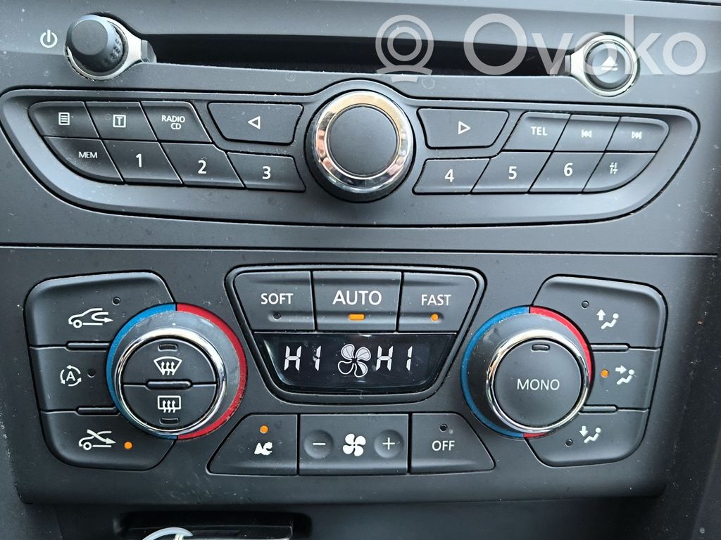 Renault Latitude (L70) Steuergerät Klimaanlage 