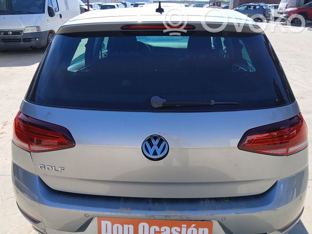 Volkswagen Golf SportWagen Couvercle de coffre