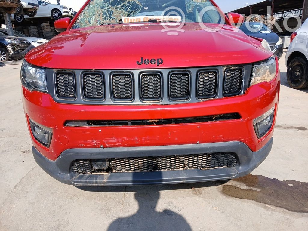 Jeep Compass Parachoques delantero 