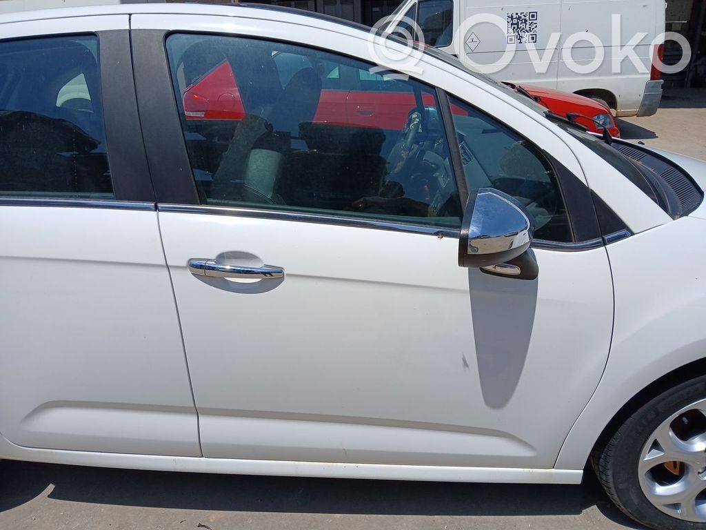 Durvis   9004CG