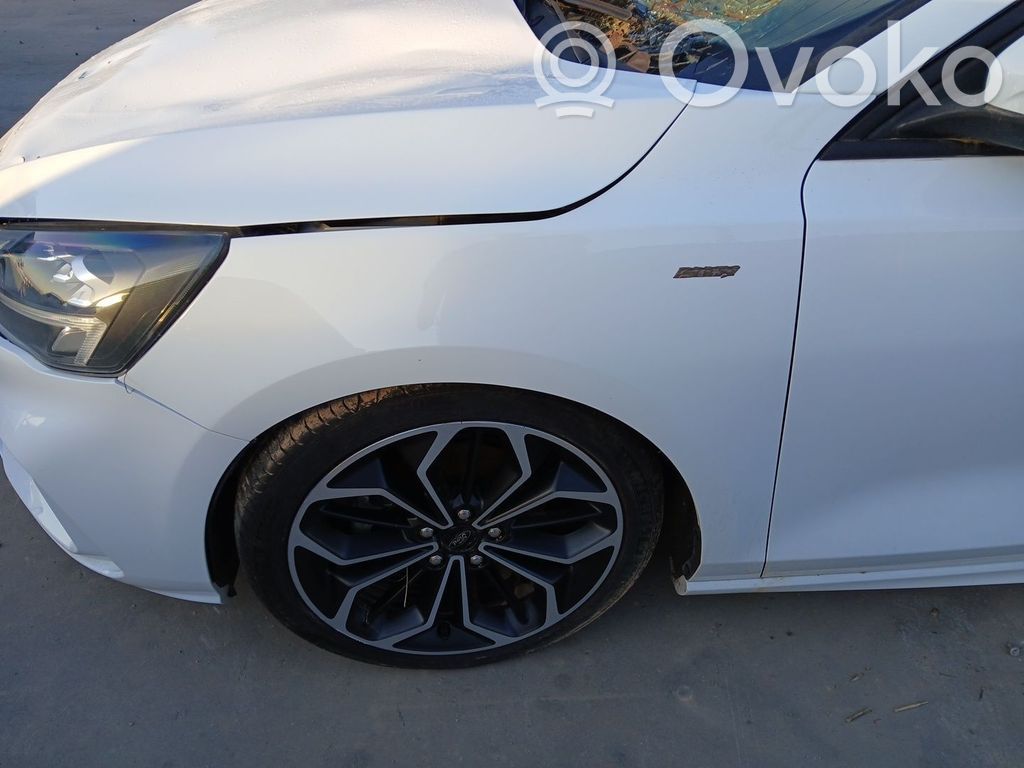 Ford Focus Lokasuoja 