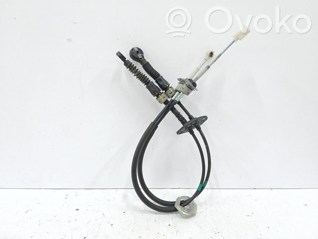 Gear shift cable linkage   437941W100