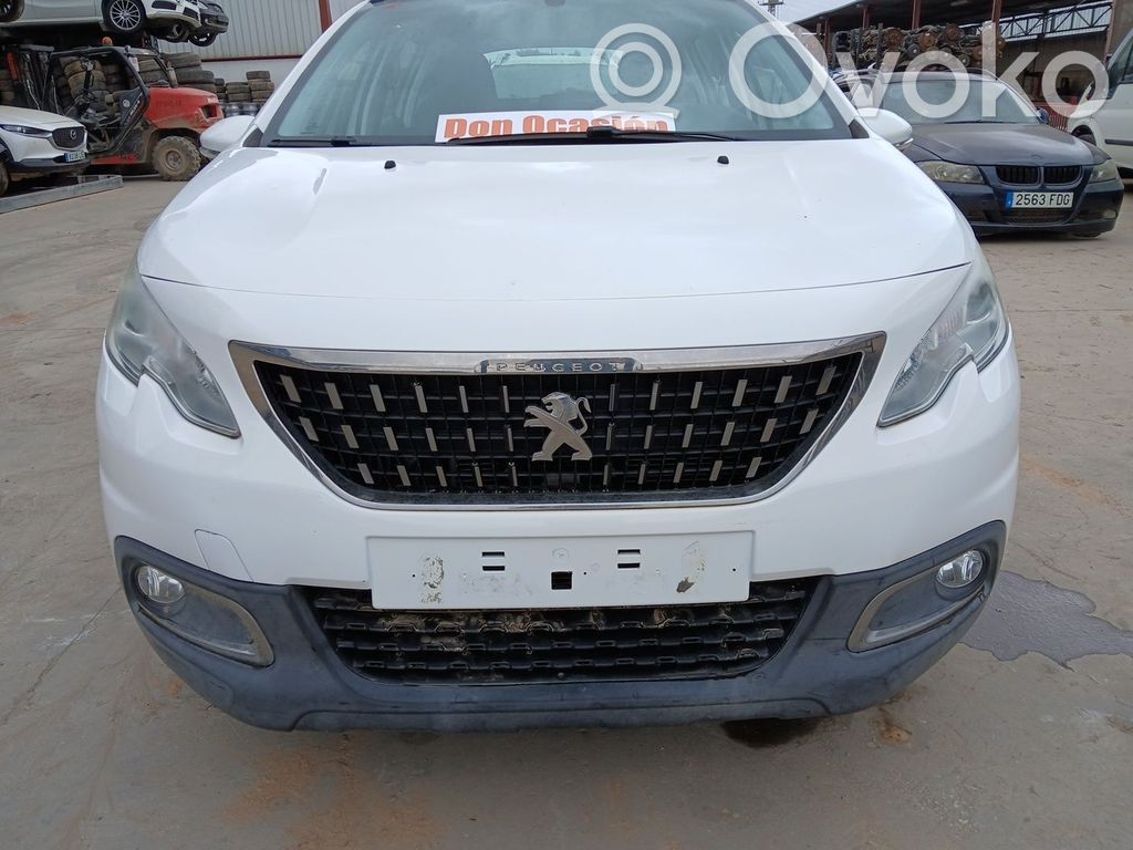Peugeot 2008 I Parachoques delantero 