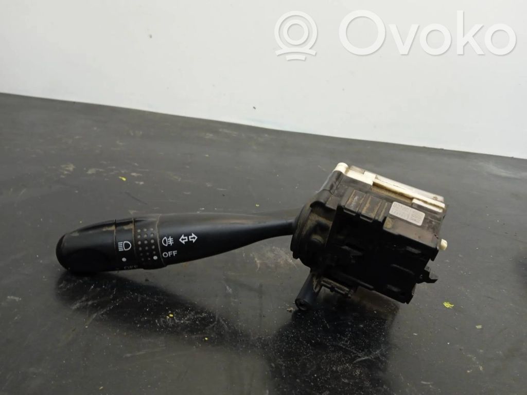 Interruptor de luz   1CDFTV