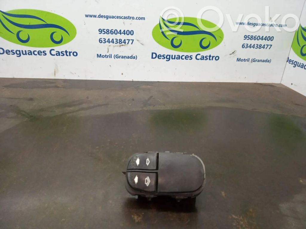 Ford Focus Electric window control switch 