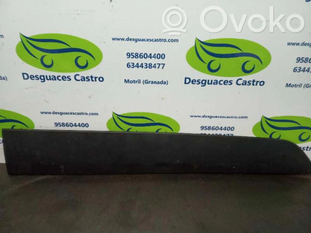 Rear bumper corner part panel trim   MOLDURASTRASERAS