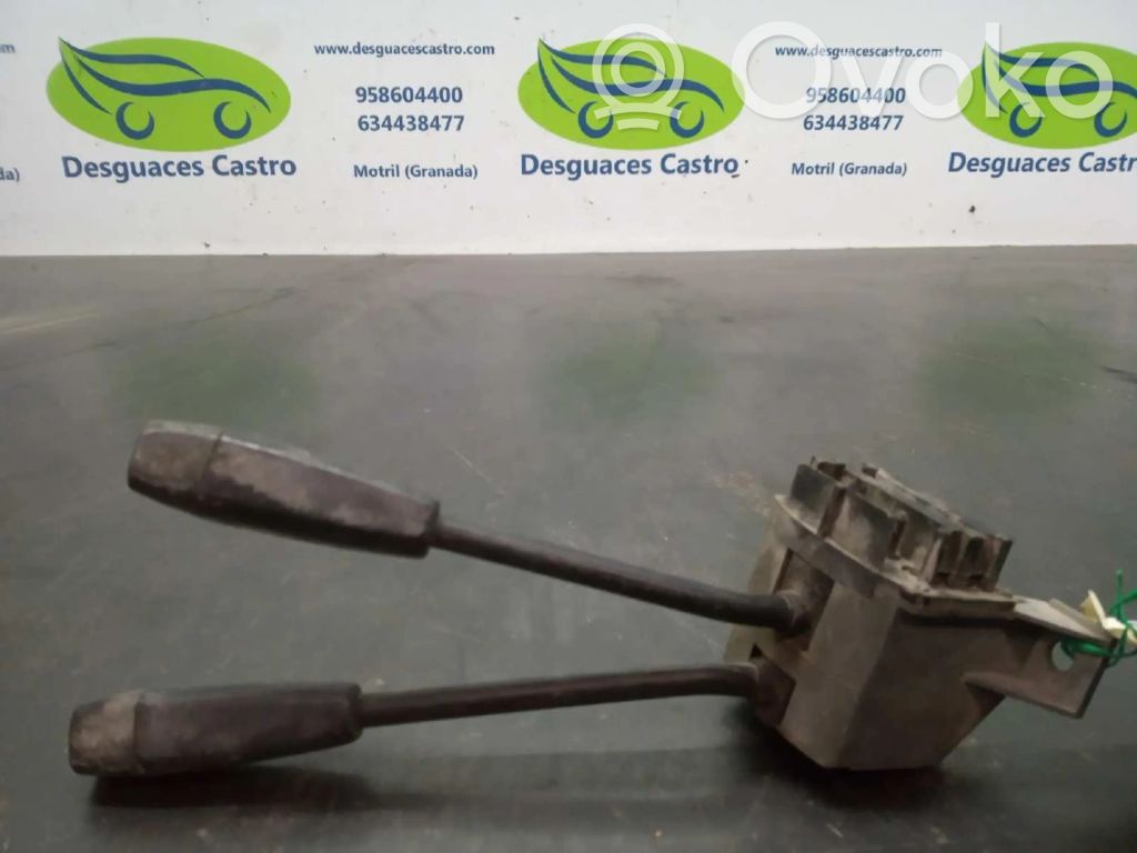 Ford Fiesta Interruptor de luz 