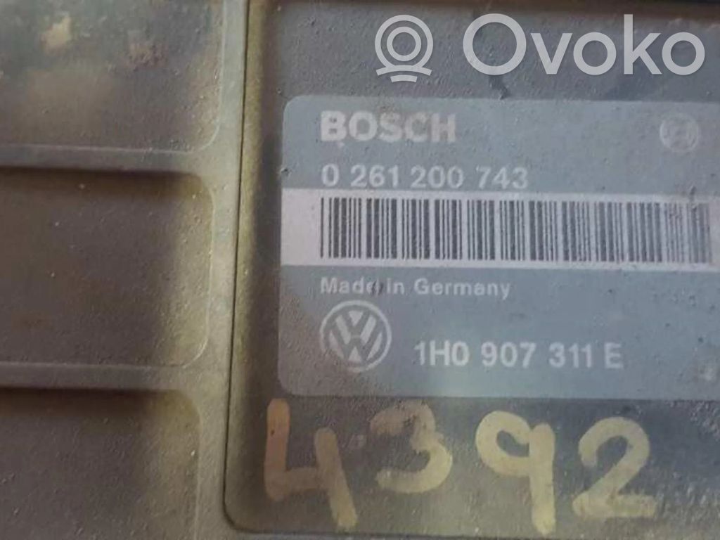Engine control unit/module ECU   0261200743