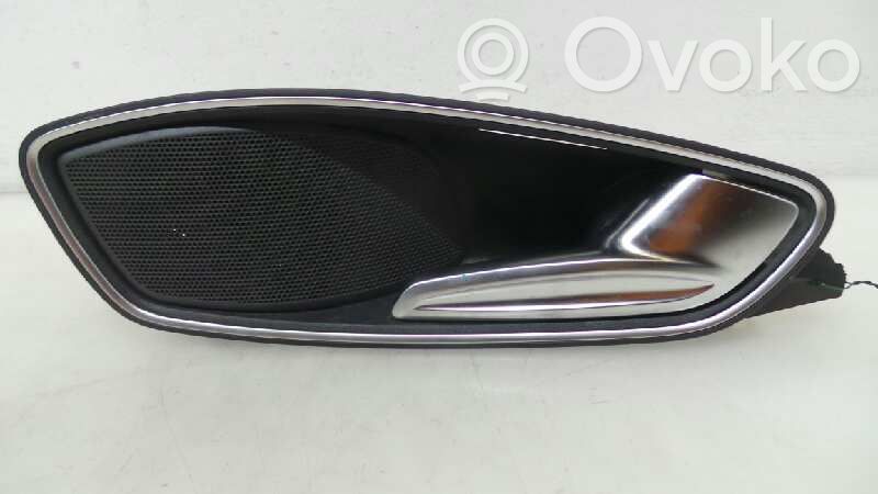 Manecilla interna puerta trasera   8X4839020C4PK,8X4839020C