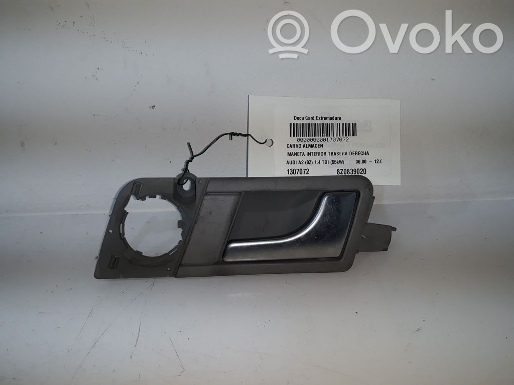 Audi A2 Manecilla interna puerta trasera 