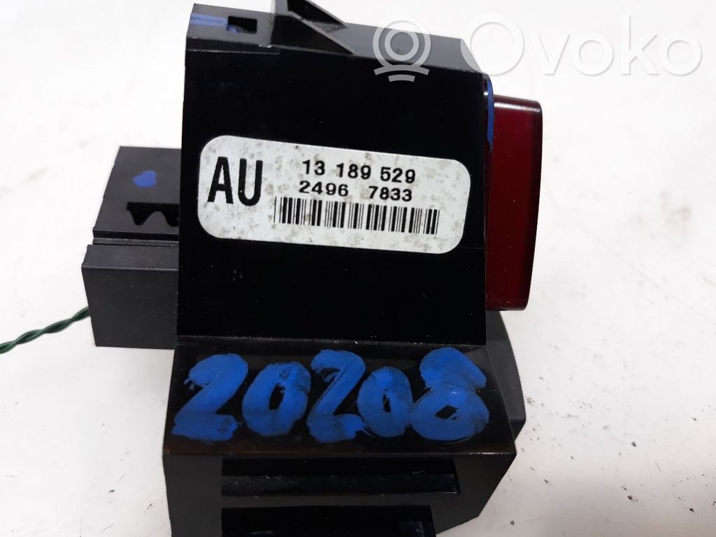 Opel Corsa C Botón interruptor de luz de peligro 