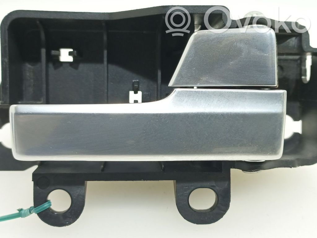 Manecilla interna puerta delantera   1501942,8M51R22600AA