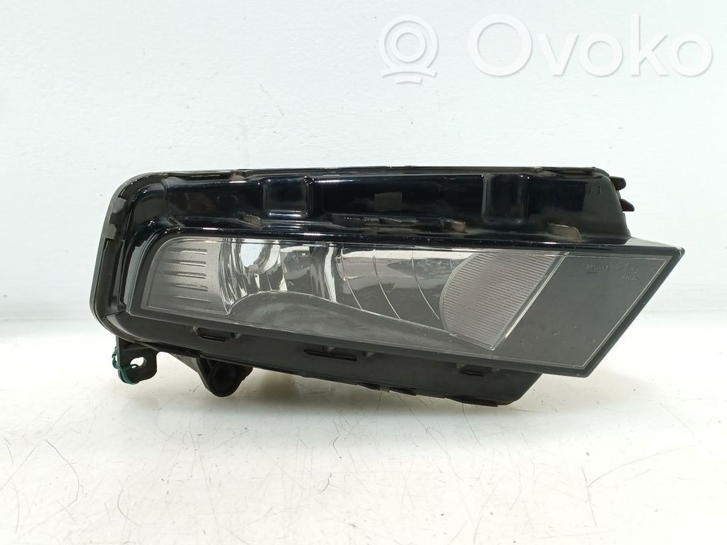 Seat Leon (5F) Etusumuvalo 