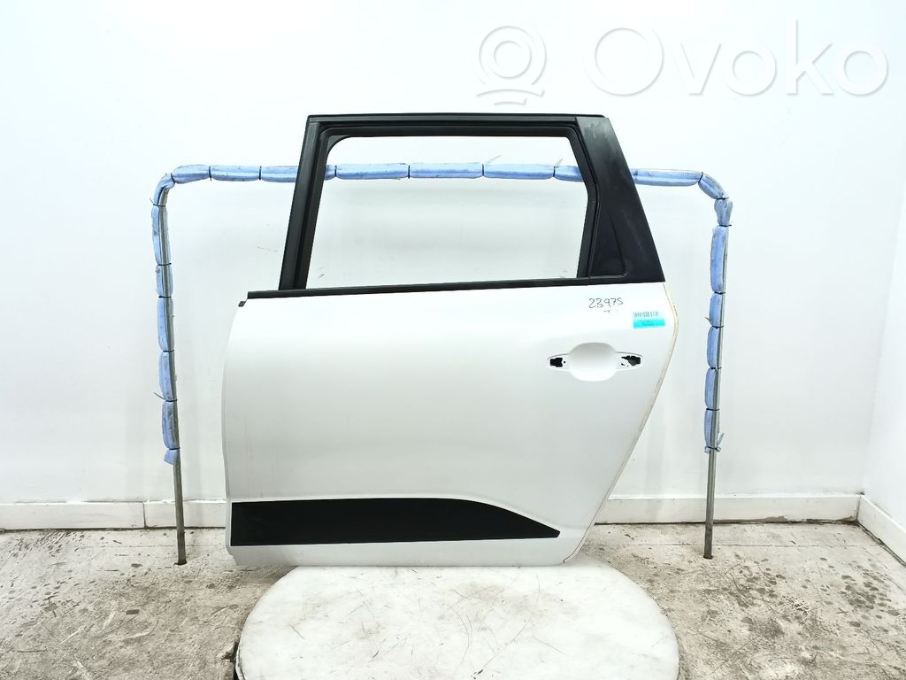 Puerta trasera   821011599R,821011599R