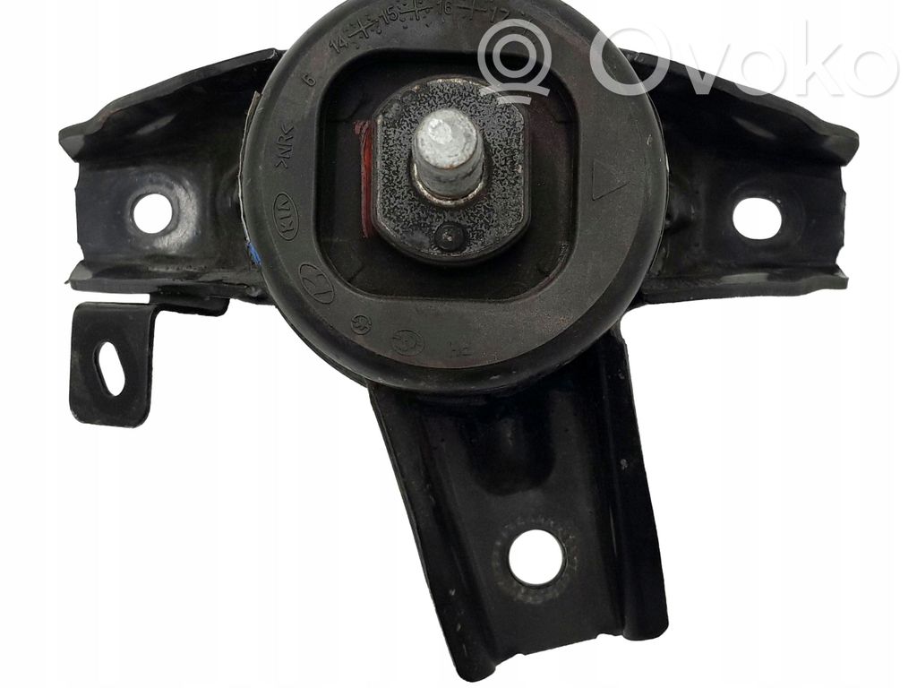 Hyundai i10 Engine mount bracket 