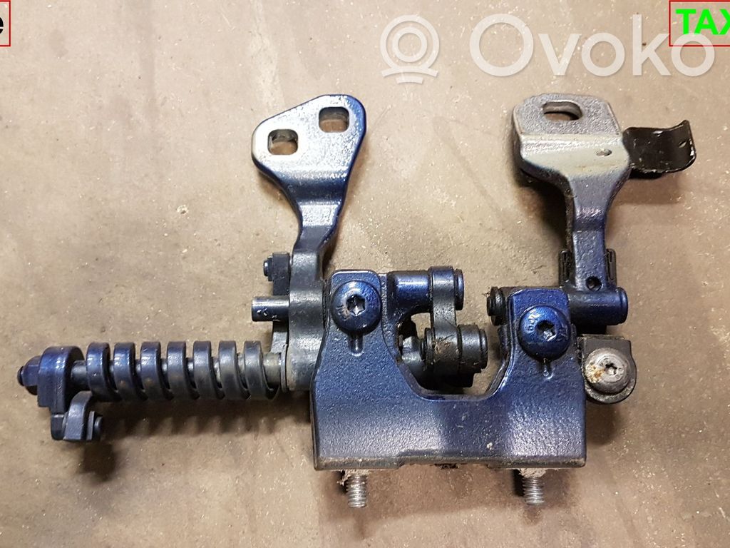 BMW 3 E90 E91 Tailgate/trunk/boot hinge 