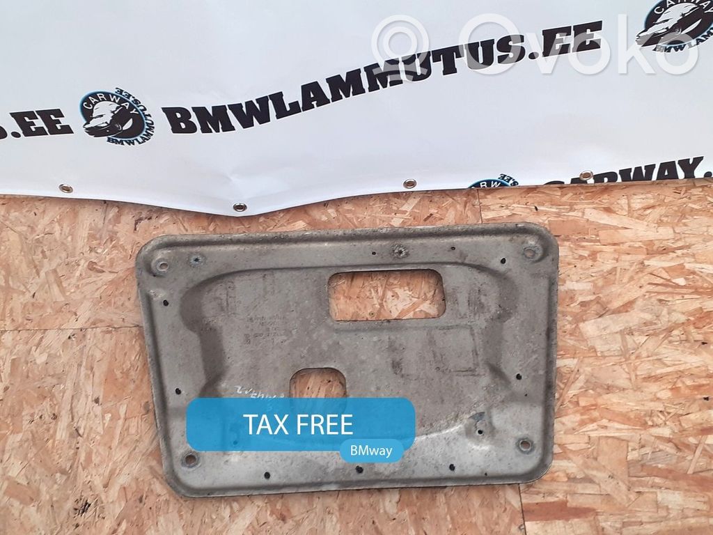 Placa protectora/protector antisalpicaduras motor   3412099,3412099,31103412099,3412099,3415148