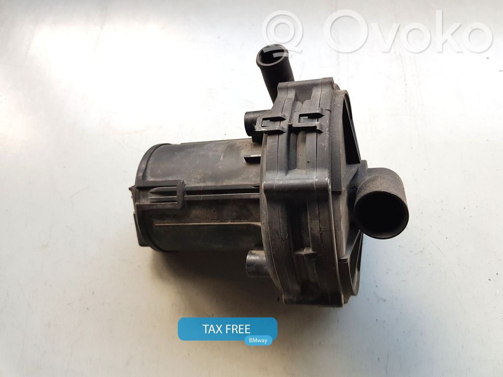 BMW 7 E38 Pompa powietrza wtórnego 