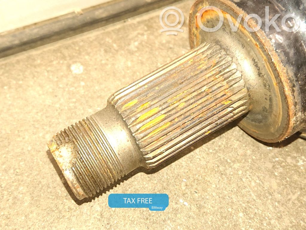 Priekšējā pusass   7570274,7570274,31607570274,7558952,7570274