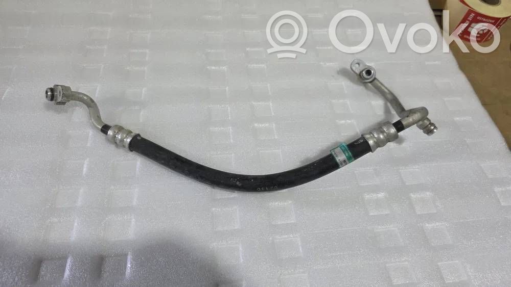 Suzuki Swift I Manguera/tubo del aire acondicionado (A/C) 