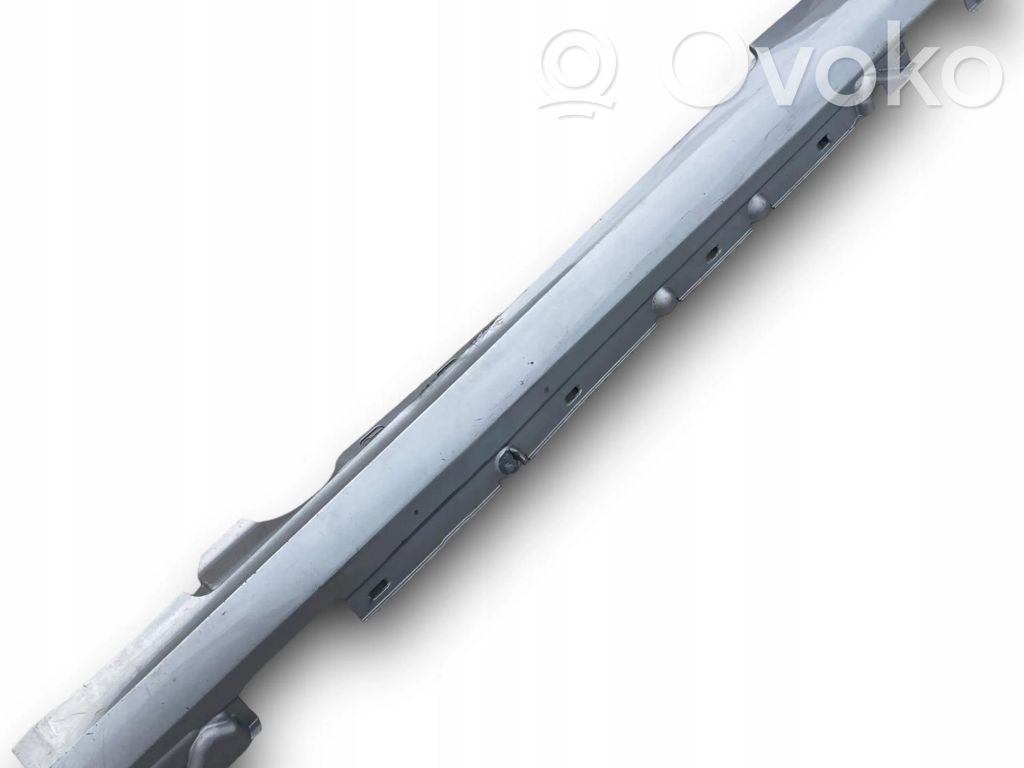 Mercedes-Benz E C207 W207 Moldura protectora del borde delantero 