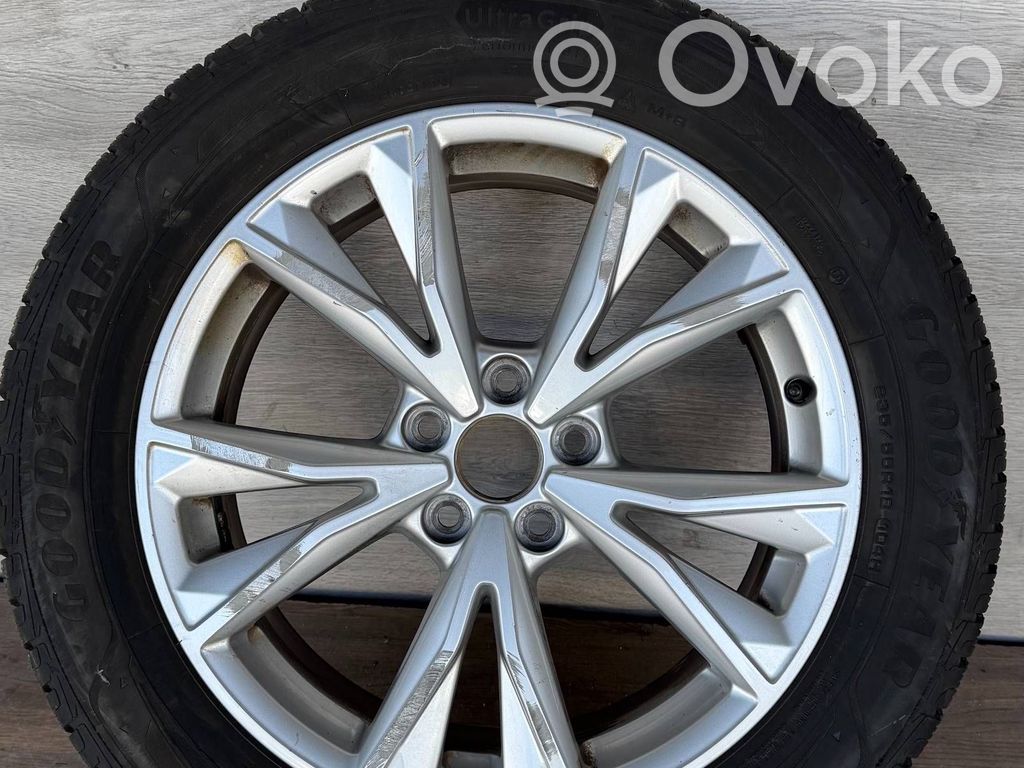 Audi Q3 F3 Felgi aluminiowe R18 
