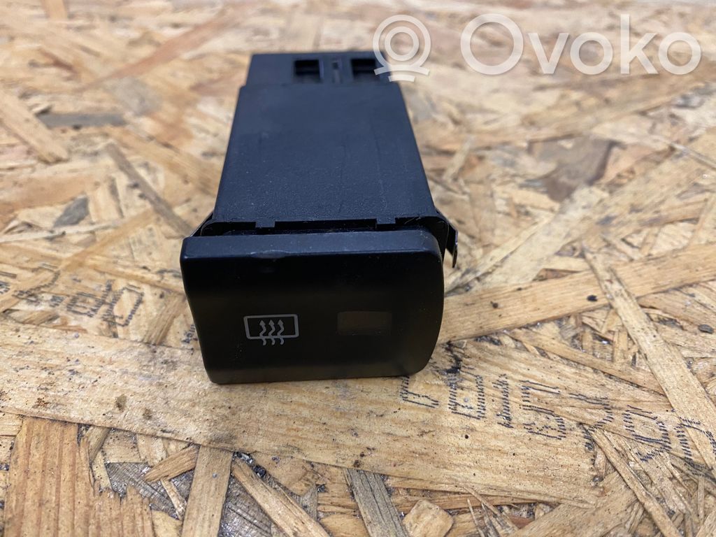 Audi A3 S3 8L Windscreen/window heater switch 