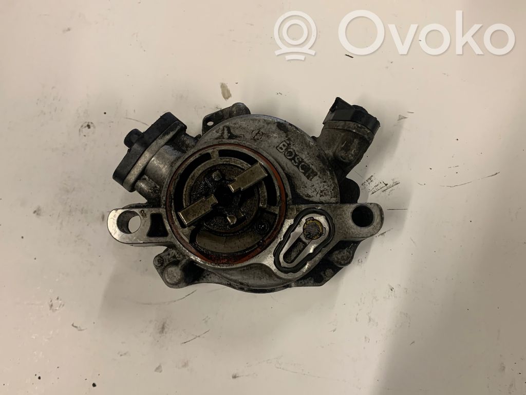 Ford Focus Alipainepumppu 