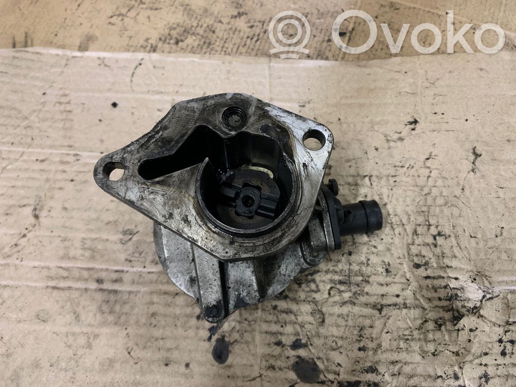 Renault Scenic I Vacuum pump 