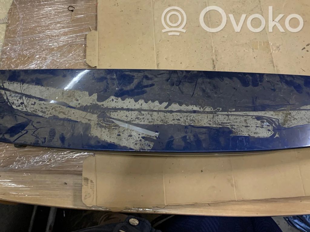 Tailgate/trunk spoiler   8235987,20625