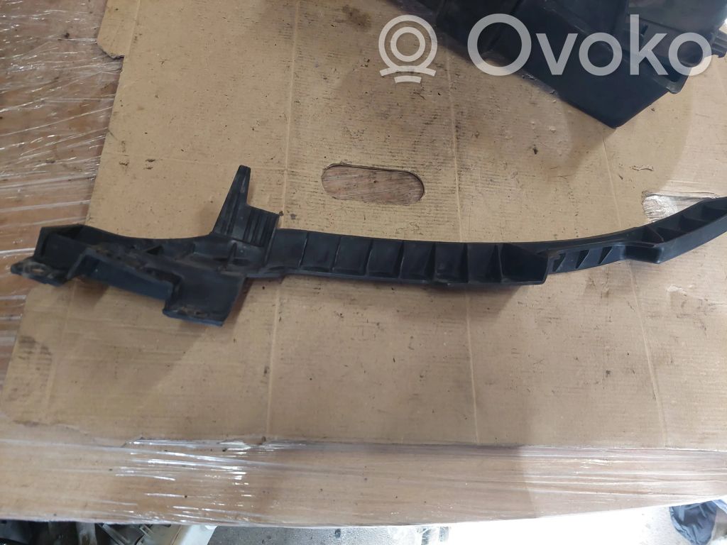 Opel Insignia A Halterung Scheinwerfer 