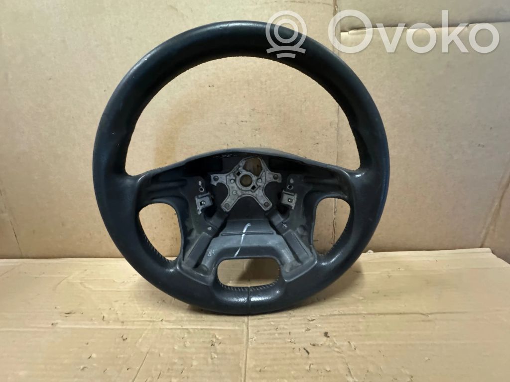 Volvo V70 Vairas 